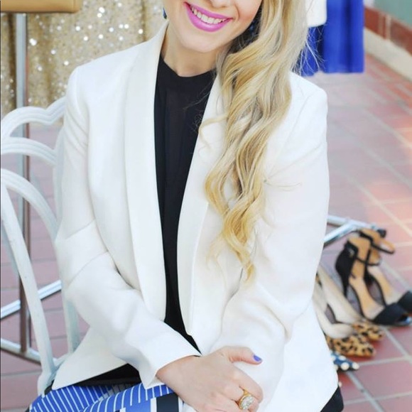 Halogen White Blazer✨ - Picture 2 of 3